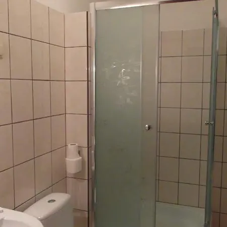 Julianow Hotel 2*