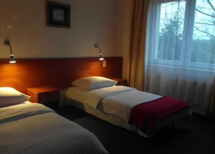 Hotel Julianów 2*