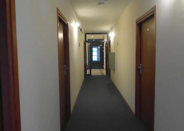 Julianów Hotel Varsóvia