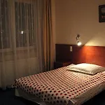 Julianow Hotel 2*