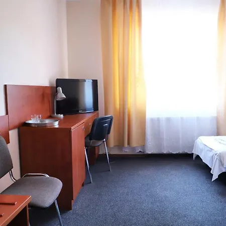 Julianów Hotel
